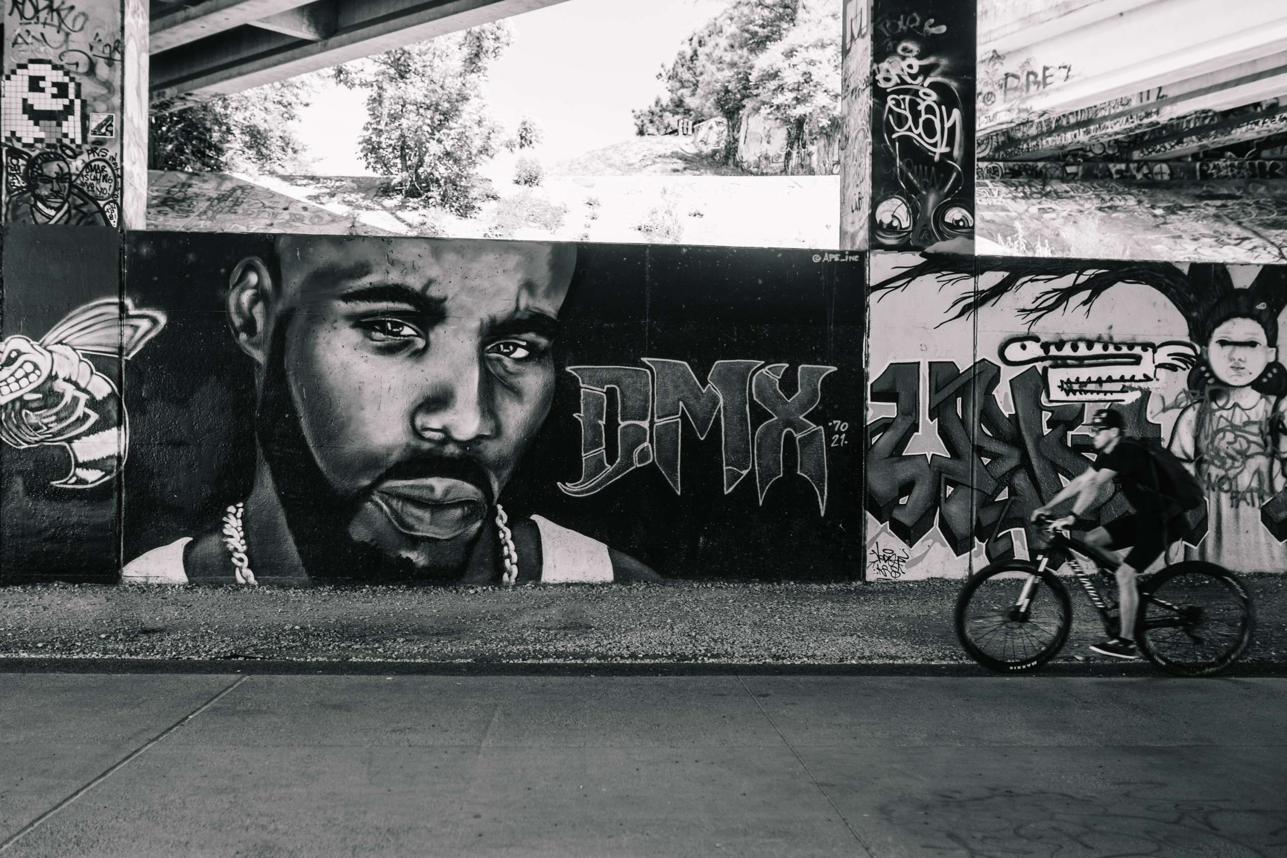 A graffiti portrait of DMX in black and white.